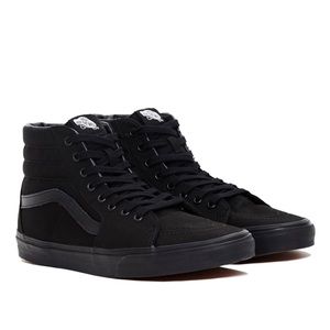 Black Sk8-Hi Trainers Vans size 8 women/6.5 men
